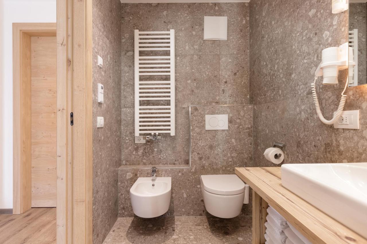 Apartments Pragser Wildsee Winklwiese Ngoại thất bức ảnh
