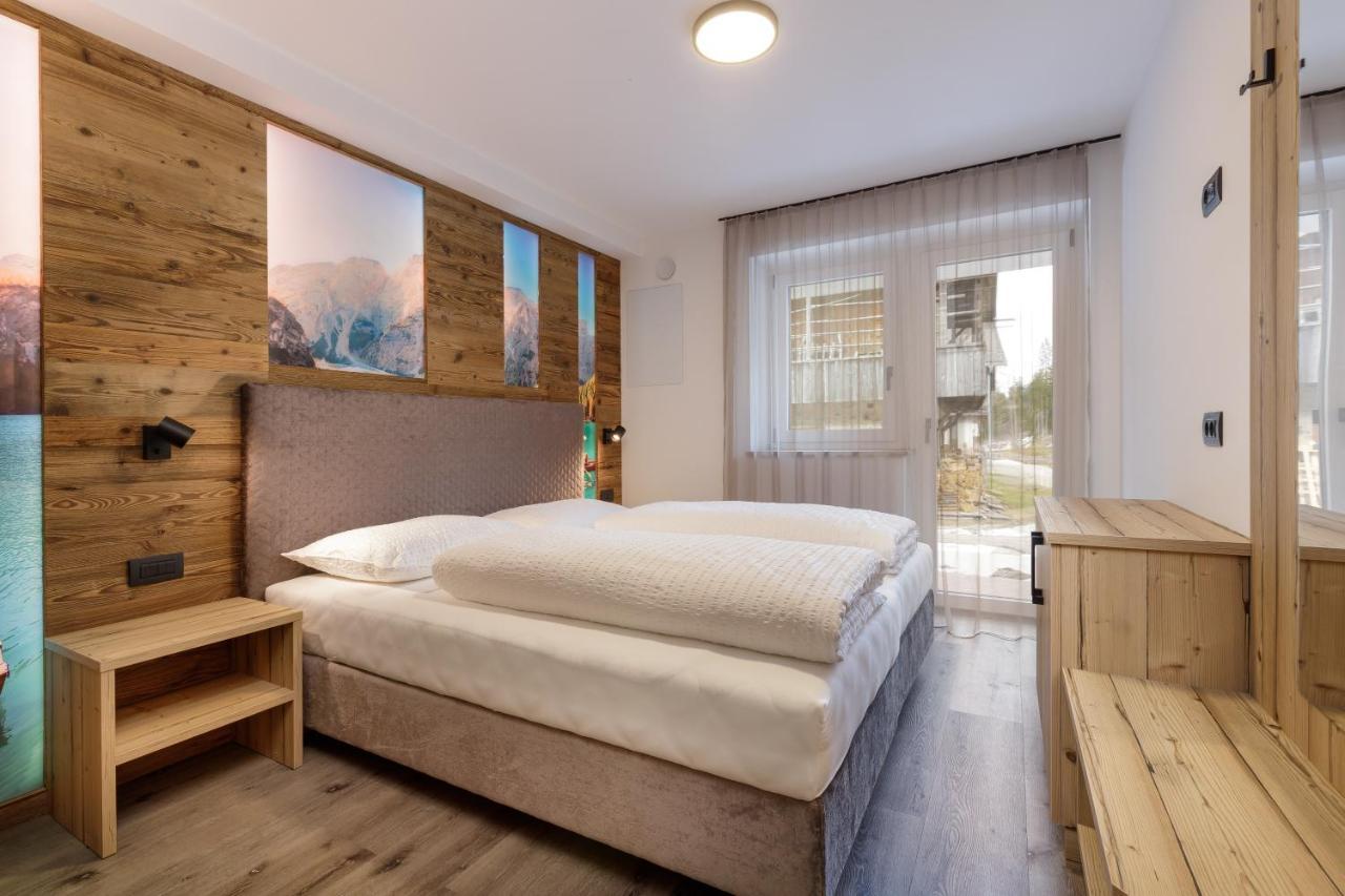 Apartments Pragser Wildsee Winklwiese Ngoại thất bức ảnh