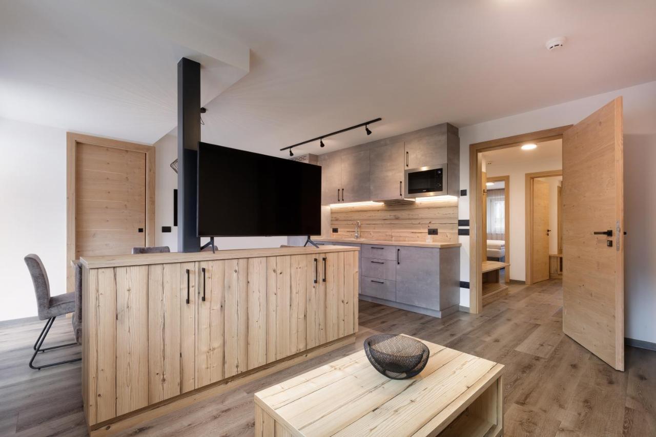 Apartments Pragser Wildsee Winklwiese Ngoại thất bức ảnh