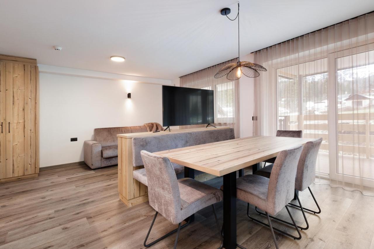 Apartments Pragser Wildsee Winklwiese Ngoại thất bức ảnh