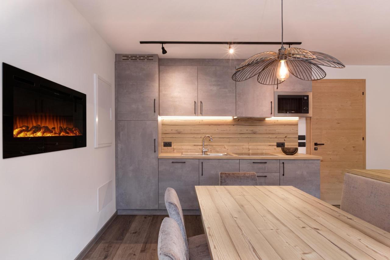 Apartments Pragser Wildsee Winklwiese Ngoại thất bức ảnh